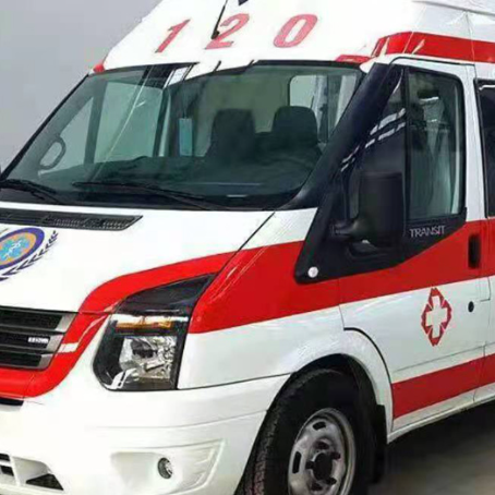 府谷非急救护送病人转院租赁救护车的优缺点对比